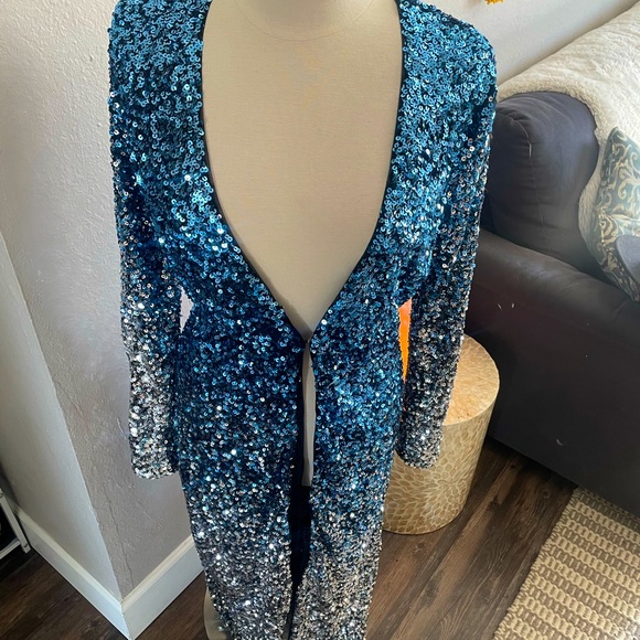 Alexa Amor Sequin Duster - Picture 2 of 7